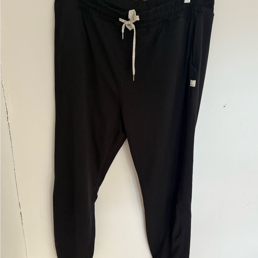 Vuori Black Sweatpants